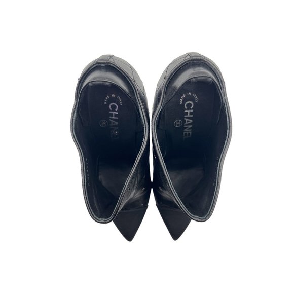 CHANEL Black Quilted Leather Pointed Toe Ankle Boots - Sz 39.5 - Picture 6 of 8